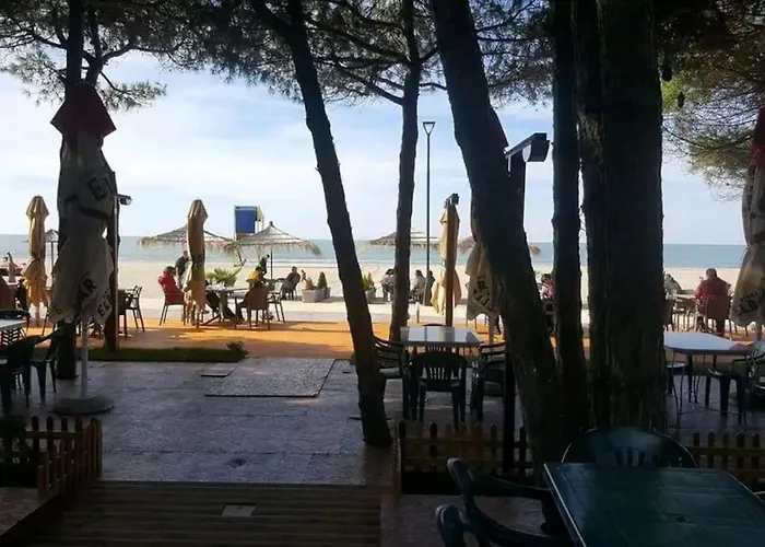 Summer By Seaside For Rent Daire *