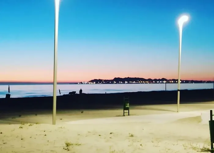 Summer By Seaside For Rent Daire Golem (Tirana)