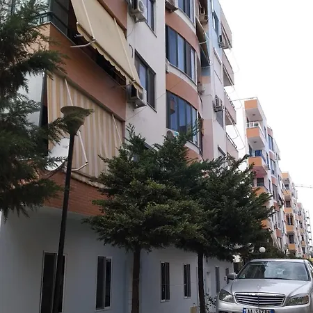 Summer By Seaside For Rent Apartament